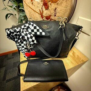 Coach black Kelsey convertible bag and wallet set